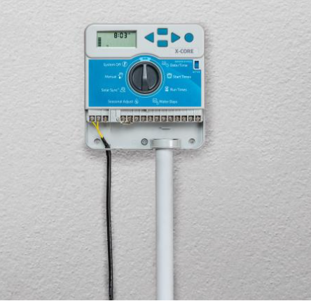 PROGRAMADOR DE RIEGO AUTOMATICO X-CORE HUNTER 8 ZONAS FIJAS